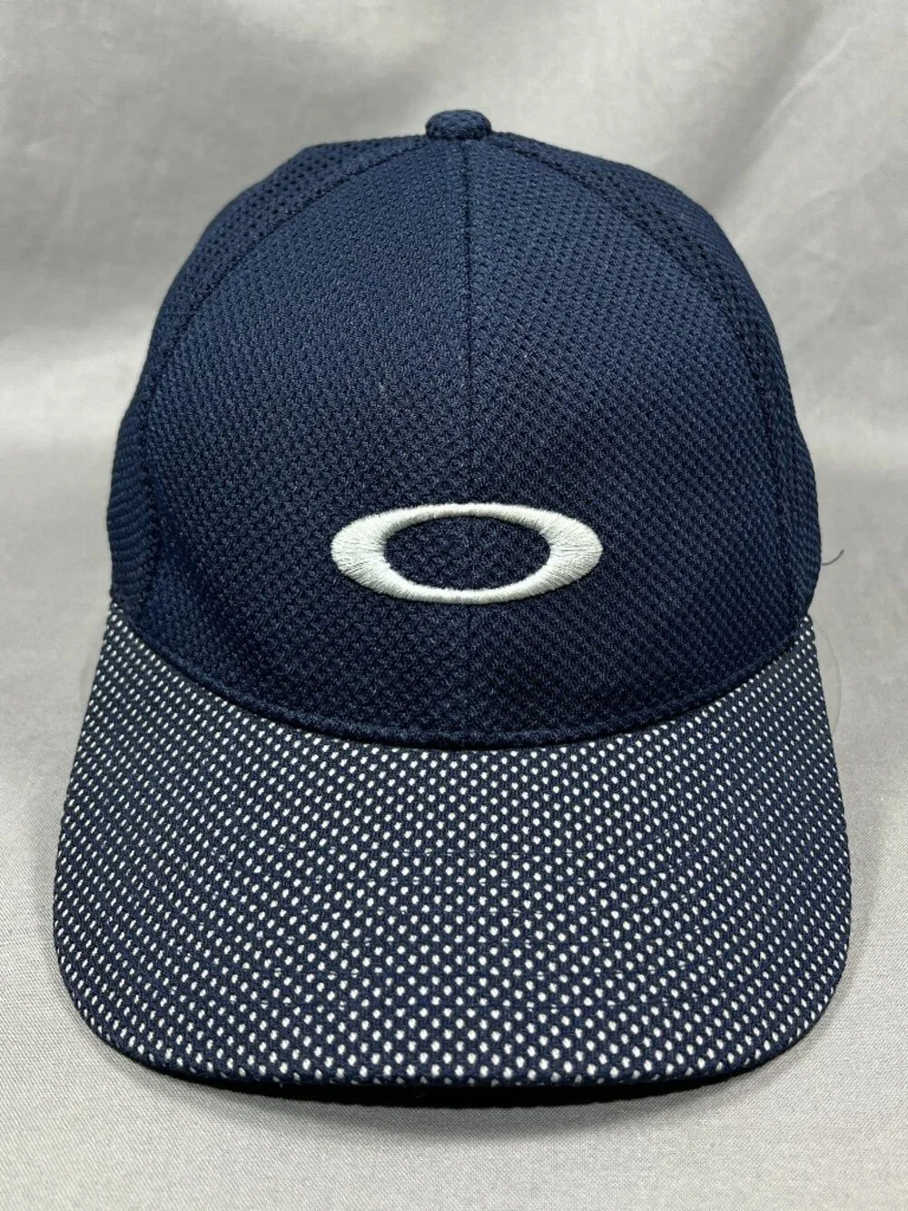 Oakley pre loved